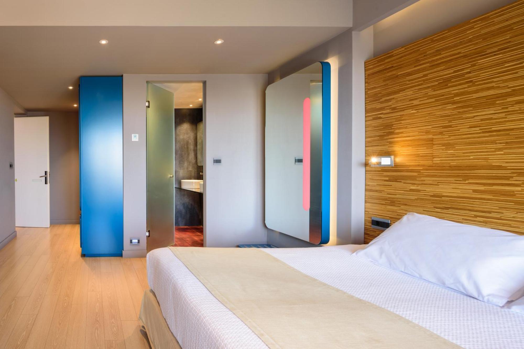 Essence Hotel Ioannina Buitenkant foto