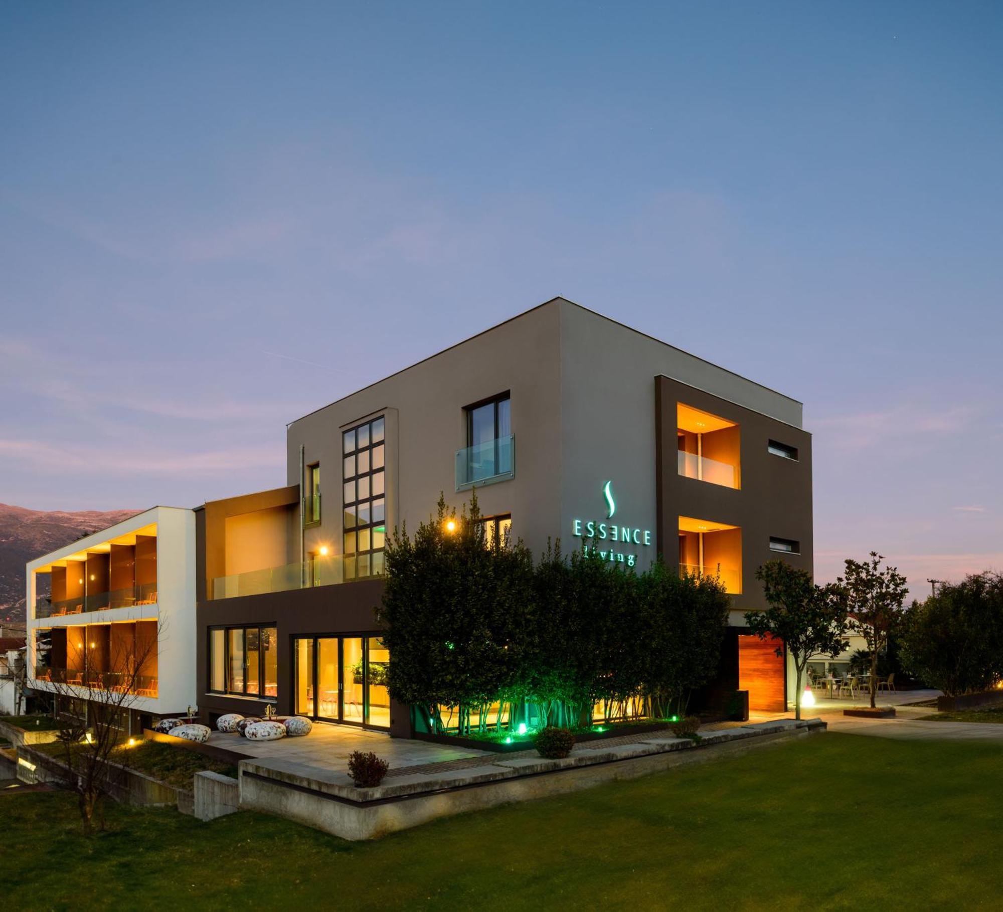 Essence Hotel Ioannina Buitenkant foto