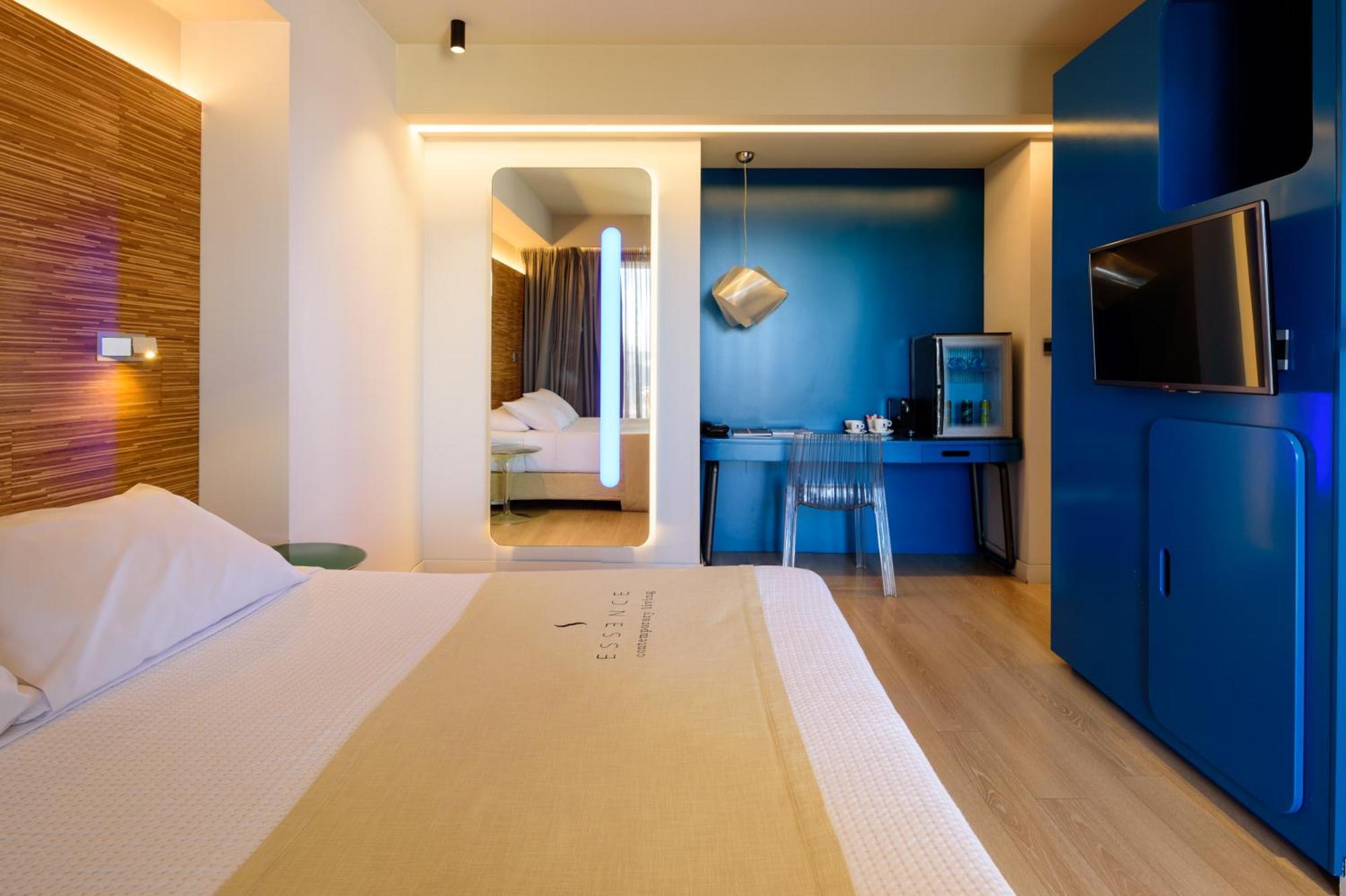 Essence Hotel Ioannina Buitenkant foto