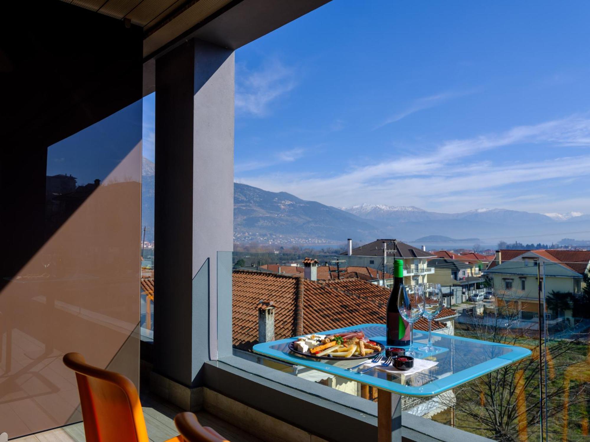 Essence Hotel Ioannina Buitenkant foto