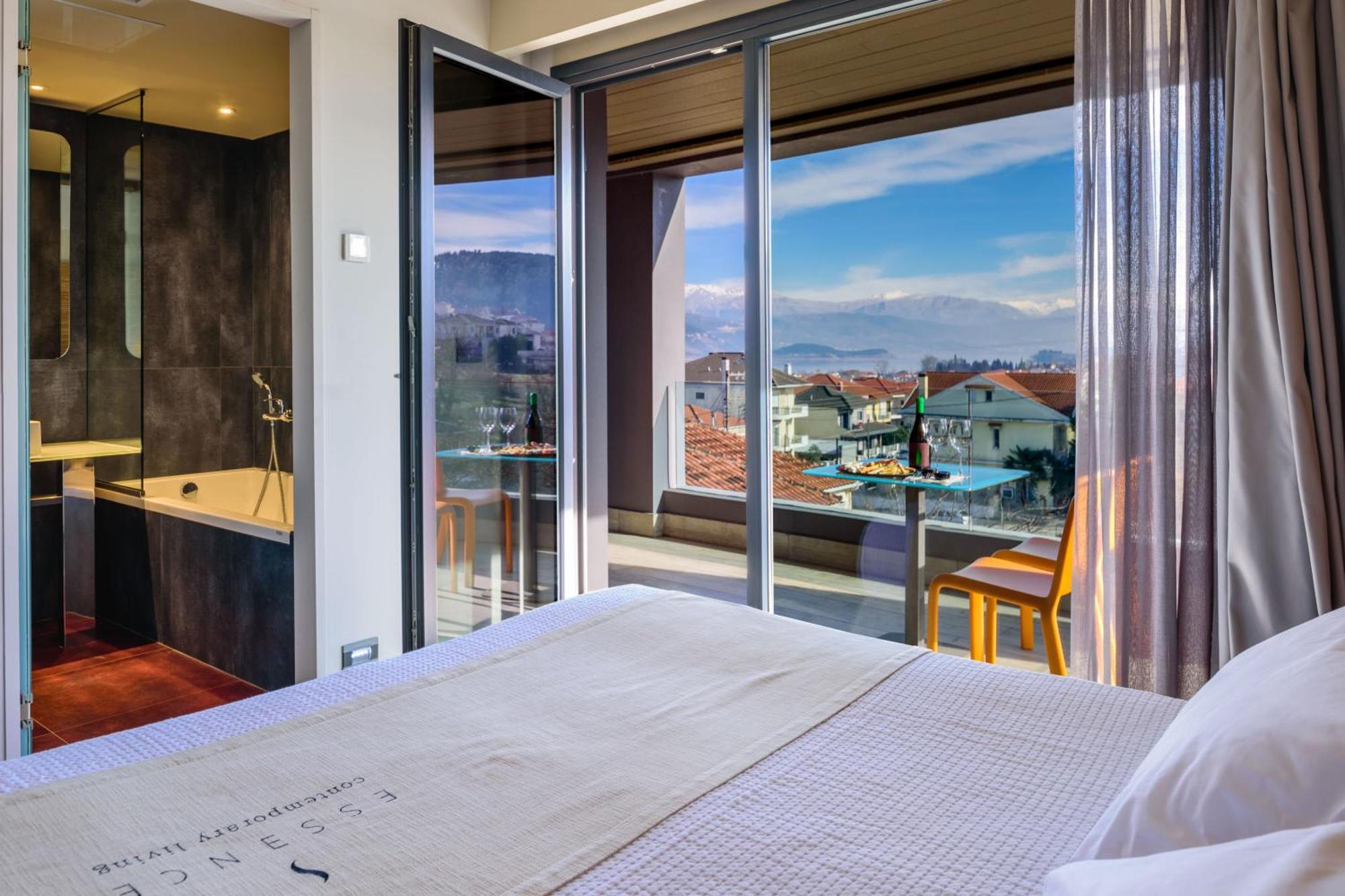 Essence Hotel Ioannina Buitenkant foto